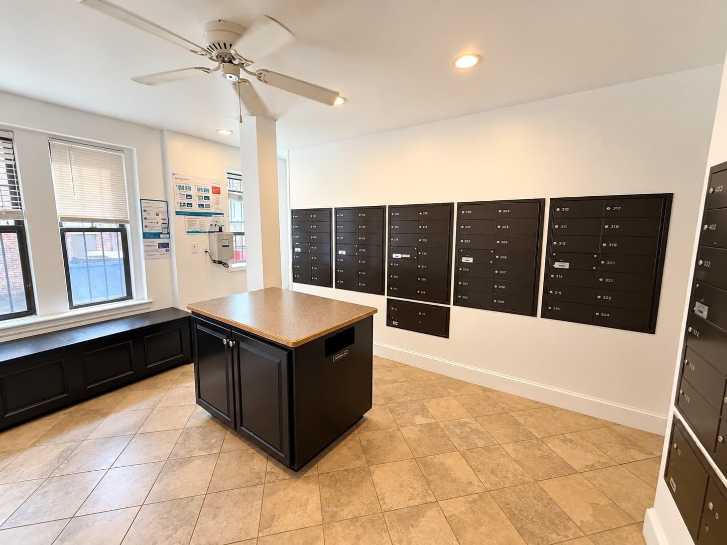 Condominium at 64 Queensberry # 114, Boston MA 02215, Boston, photo 18 of 22