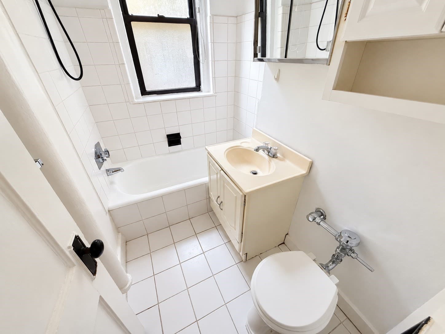 Condominium at 64 Queensberry # 114, Boston MA 02215, Boston, photo 15 of 22