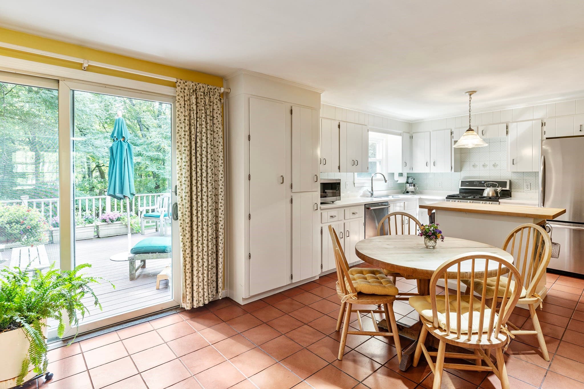 Single Family Residence at 23 Teresa Rd, Hopkinton MA 01748, photo 12 of 41