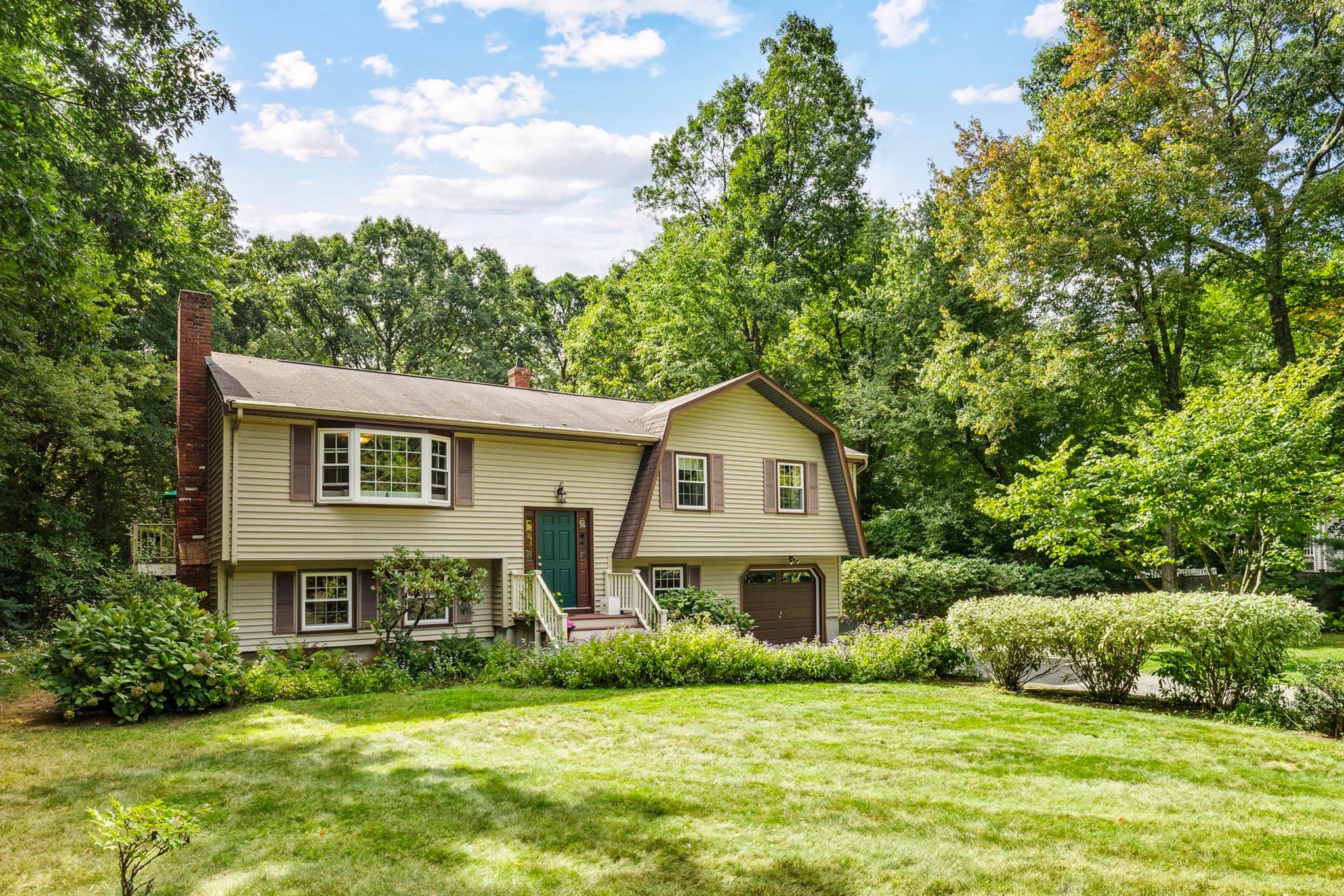 23 Teresa Rd, Hopkinton MA 01748