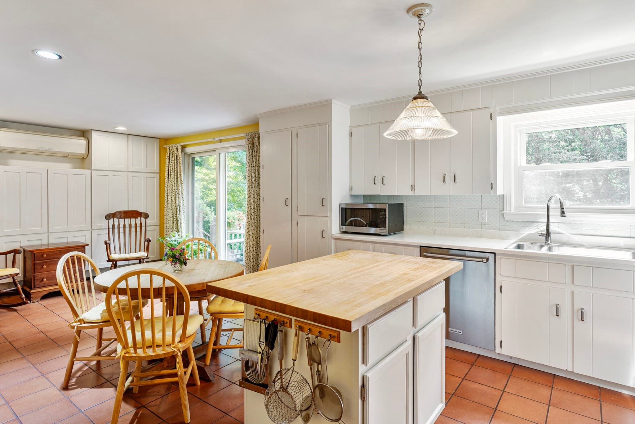 Single Family Residence at 23 Teresa Rd, Hopkinton MA 01748, photo 14 of 41