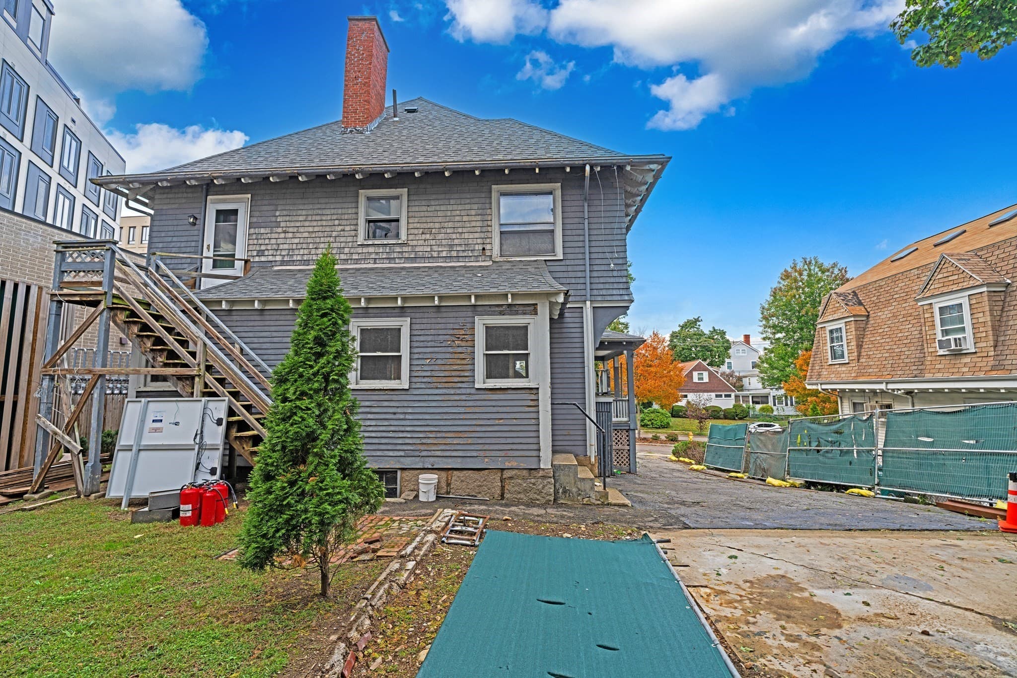 2 Family - 2 Units Up/Down at 23 Russell Park, Quincy MA 02169, photo 6 of 22