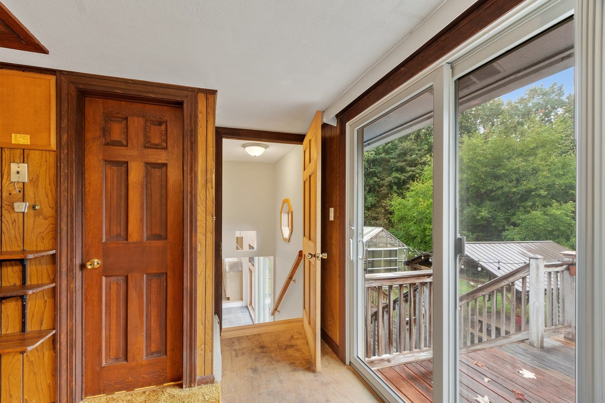 Single Family Residence at 22 Doral Dr, Chelmsford MA 01863, Chelmsford, photo 14 of 39