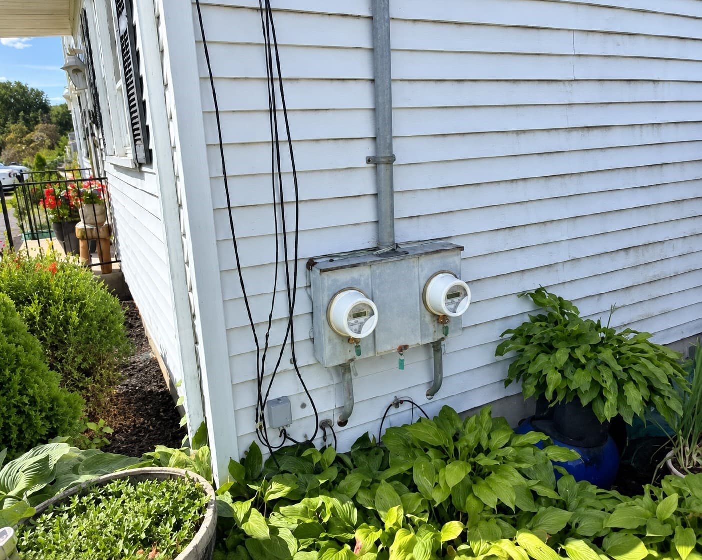 2 Family - 2 Units Side by Side at 16-18 Day St, Agawam MA 01001, photo 22 of 24