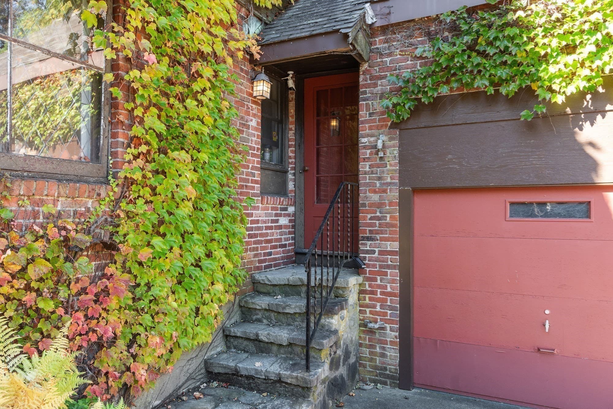Single Family Residence at 33 Kenmore Rd, Belmont MA 02478, Belmont, photo 5 of 10