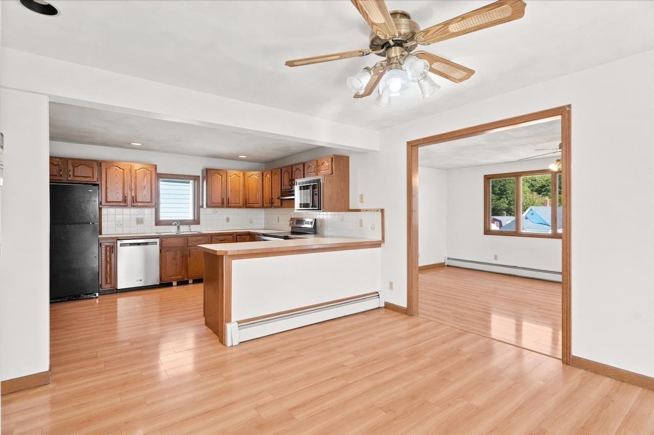 Single Family Residence at 58 Webster St, Lynn MA 01902, Lynn, photo 13 of 42