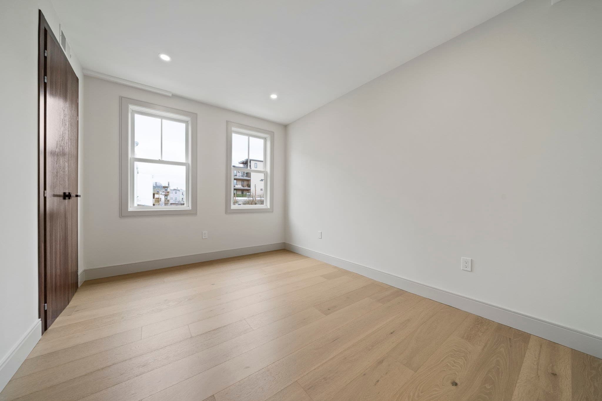 Condominium at 273 Havre # 1, Boston MA 02128, Boston, photo 9 of 12