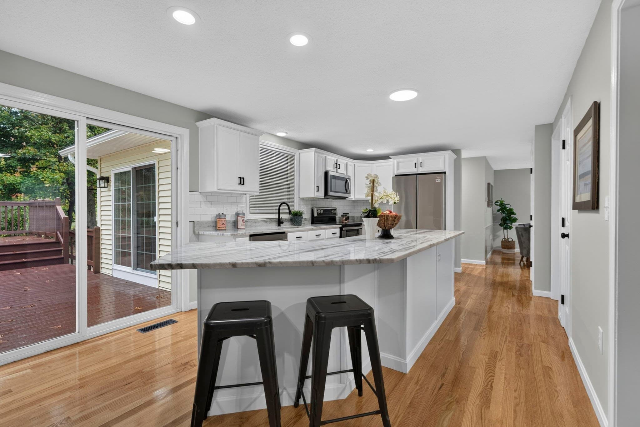Single Family Residence at 16 Horseshoe Ln, Clinton MA 01510, photo 7 of 39