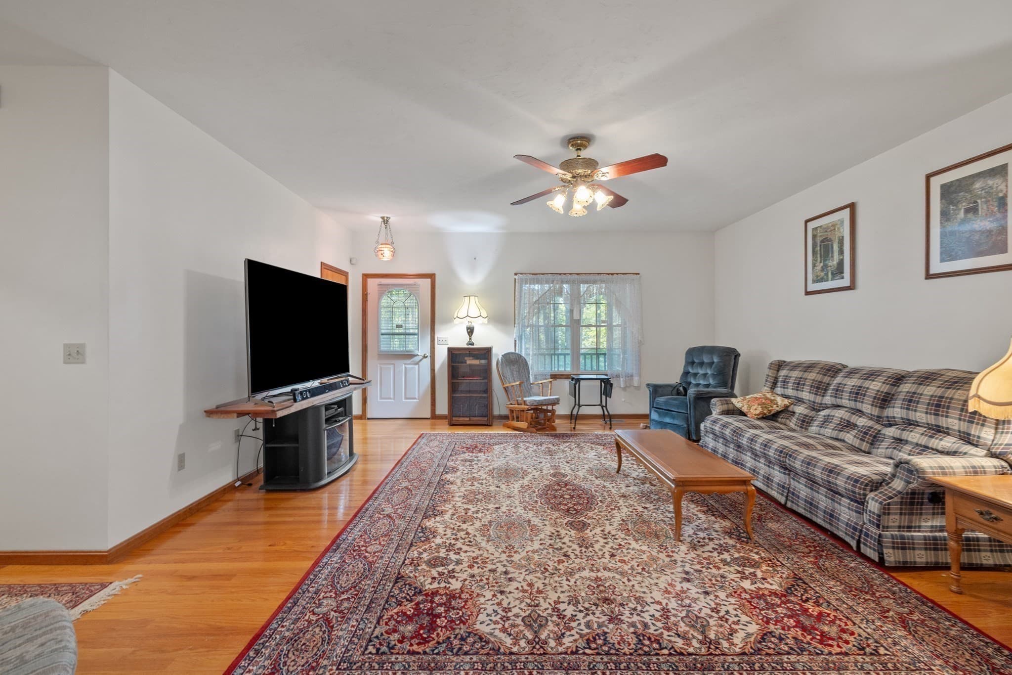 Single Family Residence at 2 Tick Tock Way, East Bridgewater MA 02333, photo 14 of 42
