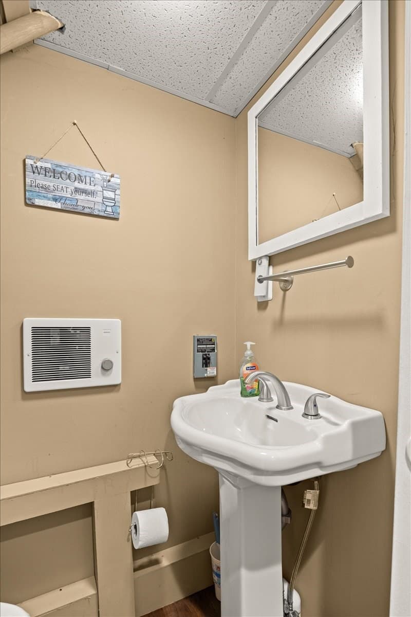 Single Family Residence at 58 Briarwood Dr, Taunton MA 02780, Taunton, photo 34 of 42