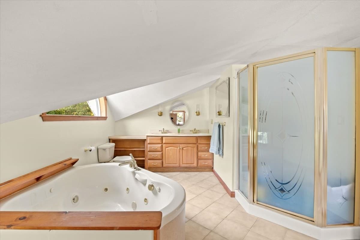 Single Family Residence at 58 Briarwood Dr, Taunton MA 02780, Taunton, photo 33 of 42