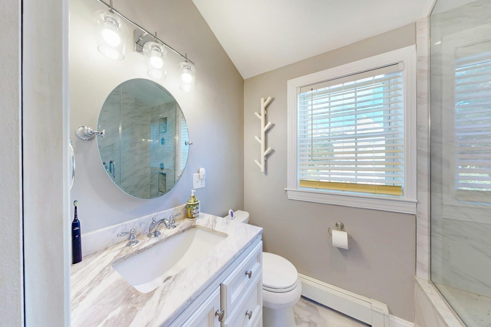 Single Family Residence at 93 Ames St, Quincy MA 02169, Quincy, photo 22 of 42