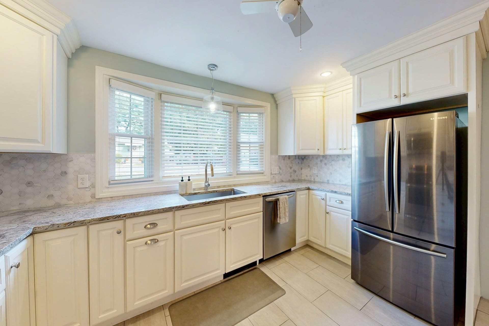 Single Family Residence at 93 Ames St, Quincy MA 02169, Quincy, photo 7 of 42