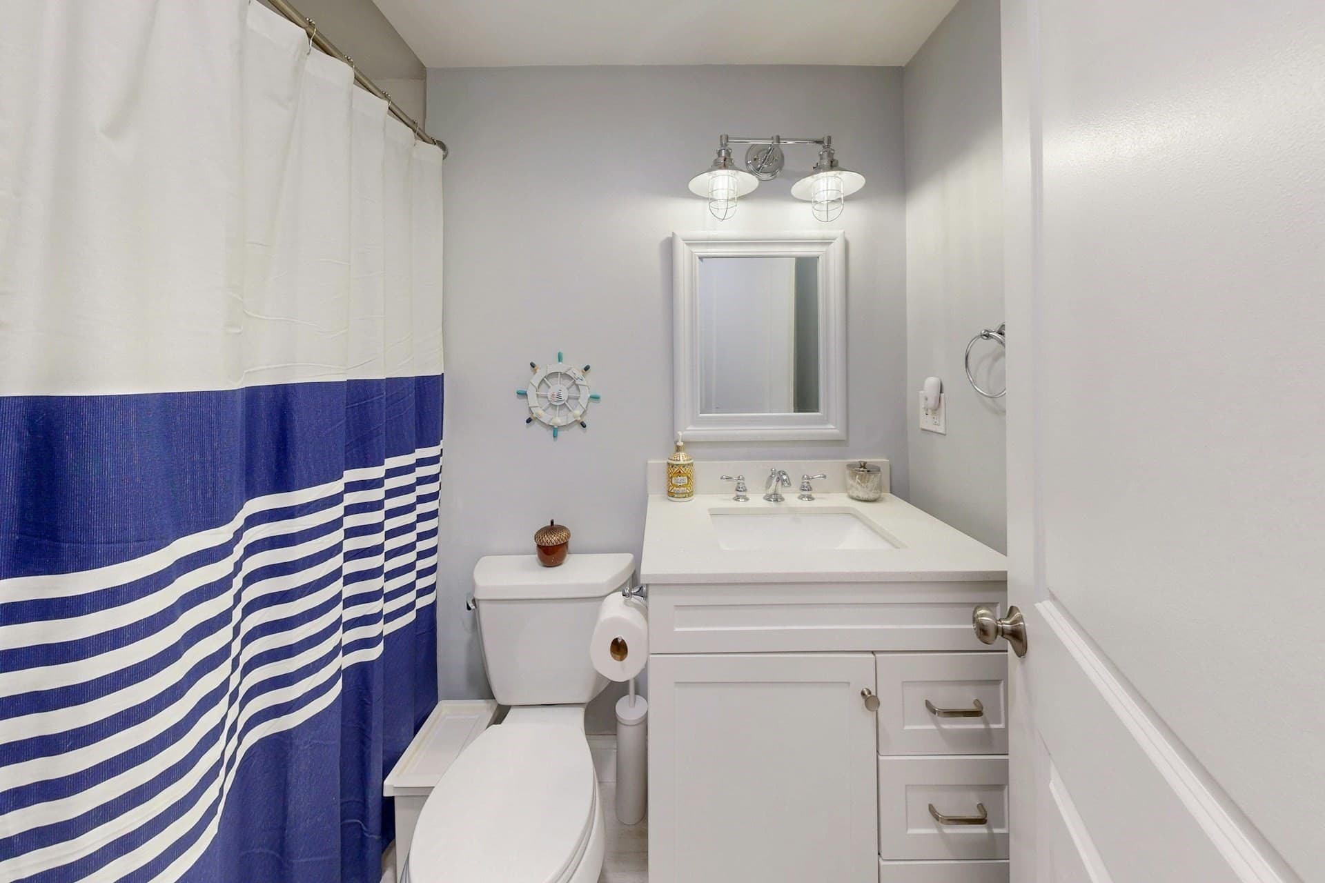 Single Family Residence at 93 Ames St, Quincy MA 02169, Quincy, photo 24 of 42