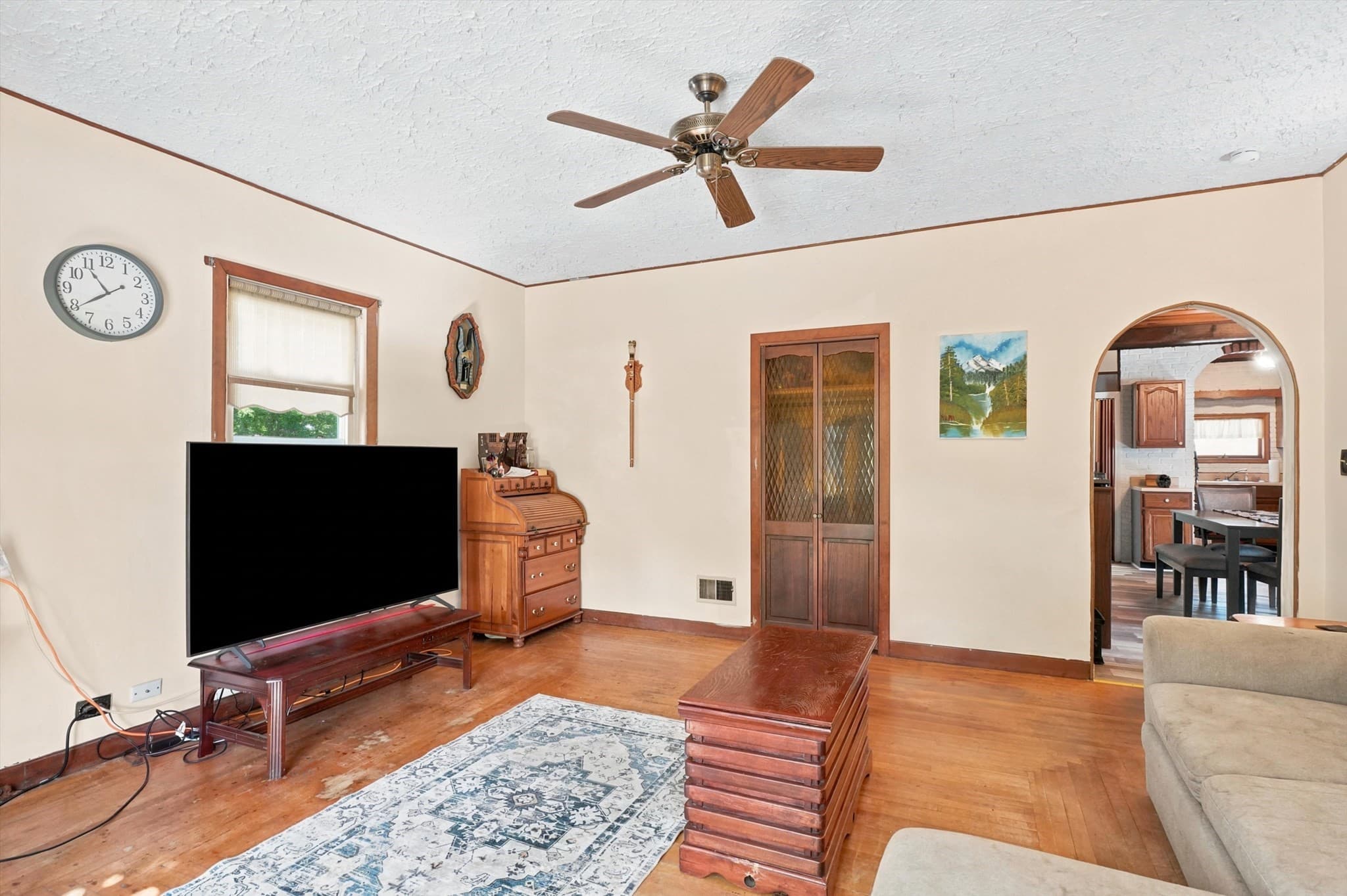 2 Family - 2 Units Up/Down at 6 Church St, Gardner MA 01440, photo 21 of 32