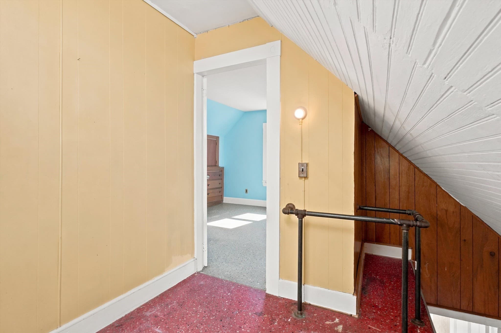 2 Family - 2 Units Up/Down at 17 Nursery Street, Salem MA 01970, Salem, photo 27 of 42