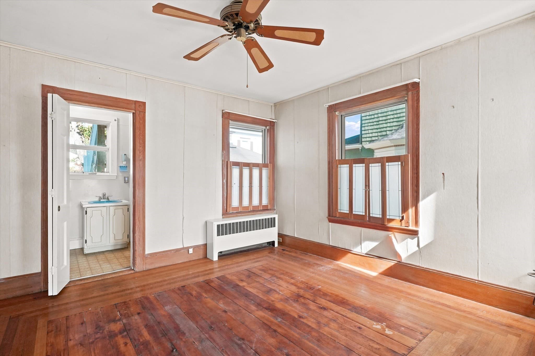 2 Family - 2 Units Up/Down at 17 Nursery Street, Salem MA 01970, Salem, photo 5 of 42