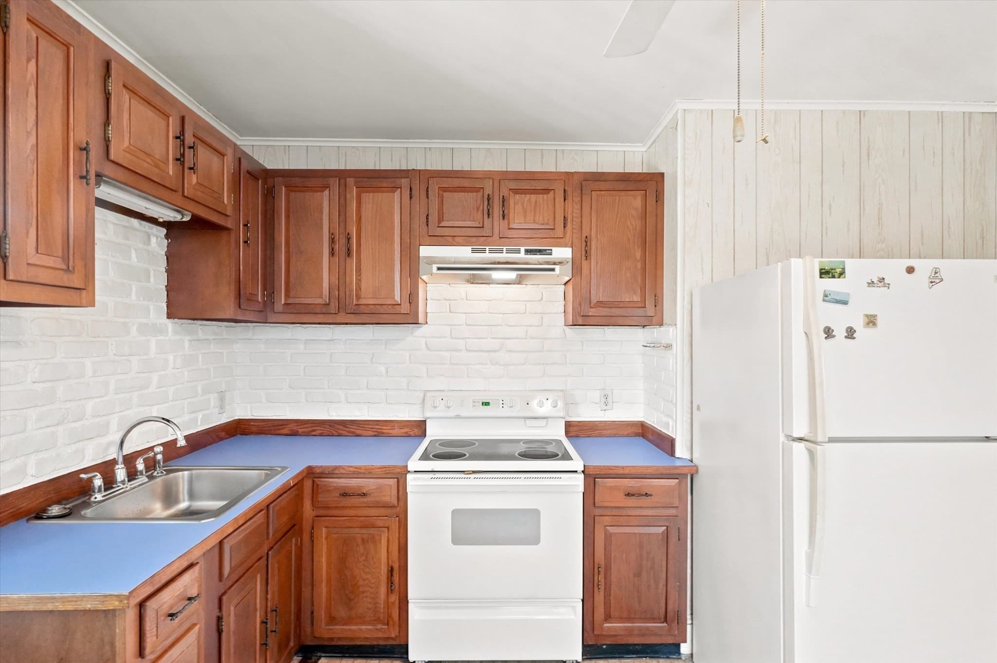 2 Family - 2 Units Up/Down at 17 Nursery Street, Salem MA 01970, Salem, photo 21 of 42