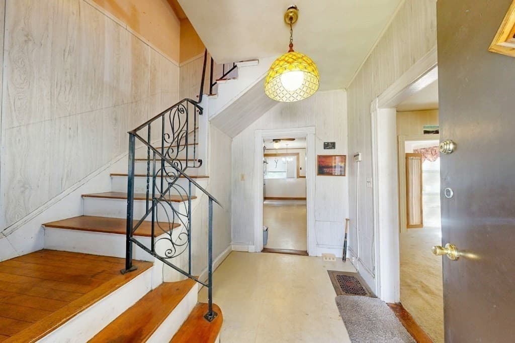 Single Family Residence at 218 West Selden Street, Boston MA 02126, Boston, photo 6 of 24