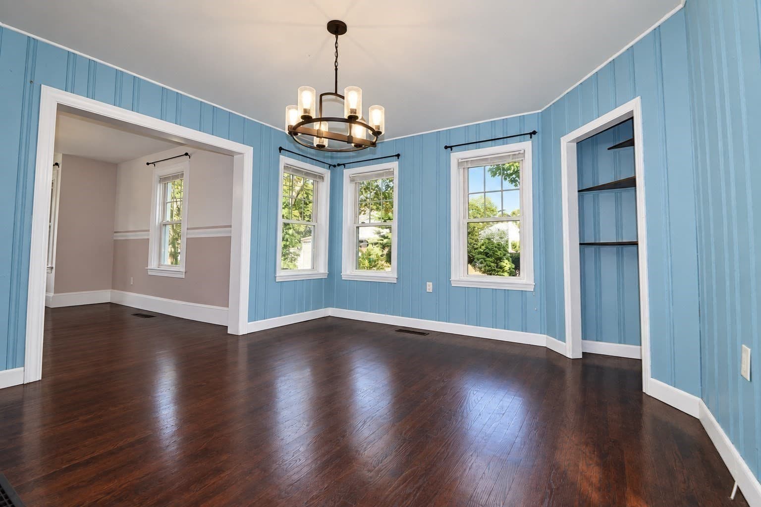 Single Family Residence at 899 S Franklin, Holbrook MA 02343, Holbrook, photo 7 of 21