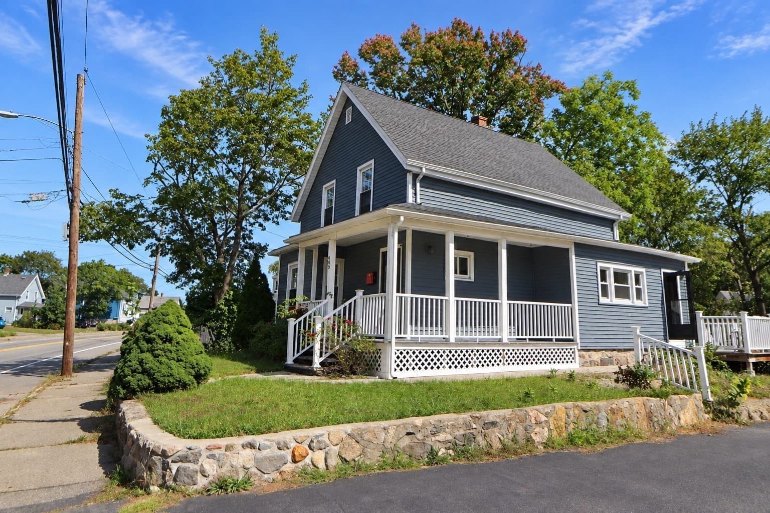 Single Family Residence at 899 S Franklin, Holbrook MA 02343, Holbrook, photo 3 of 21