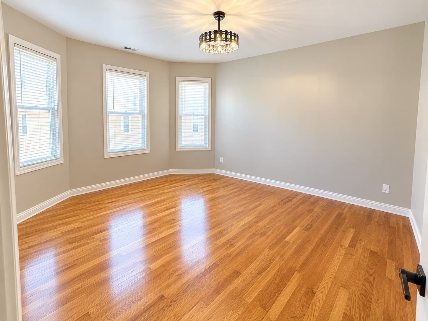 23 Trident # 1, Winthrop MA 02152