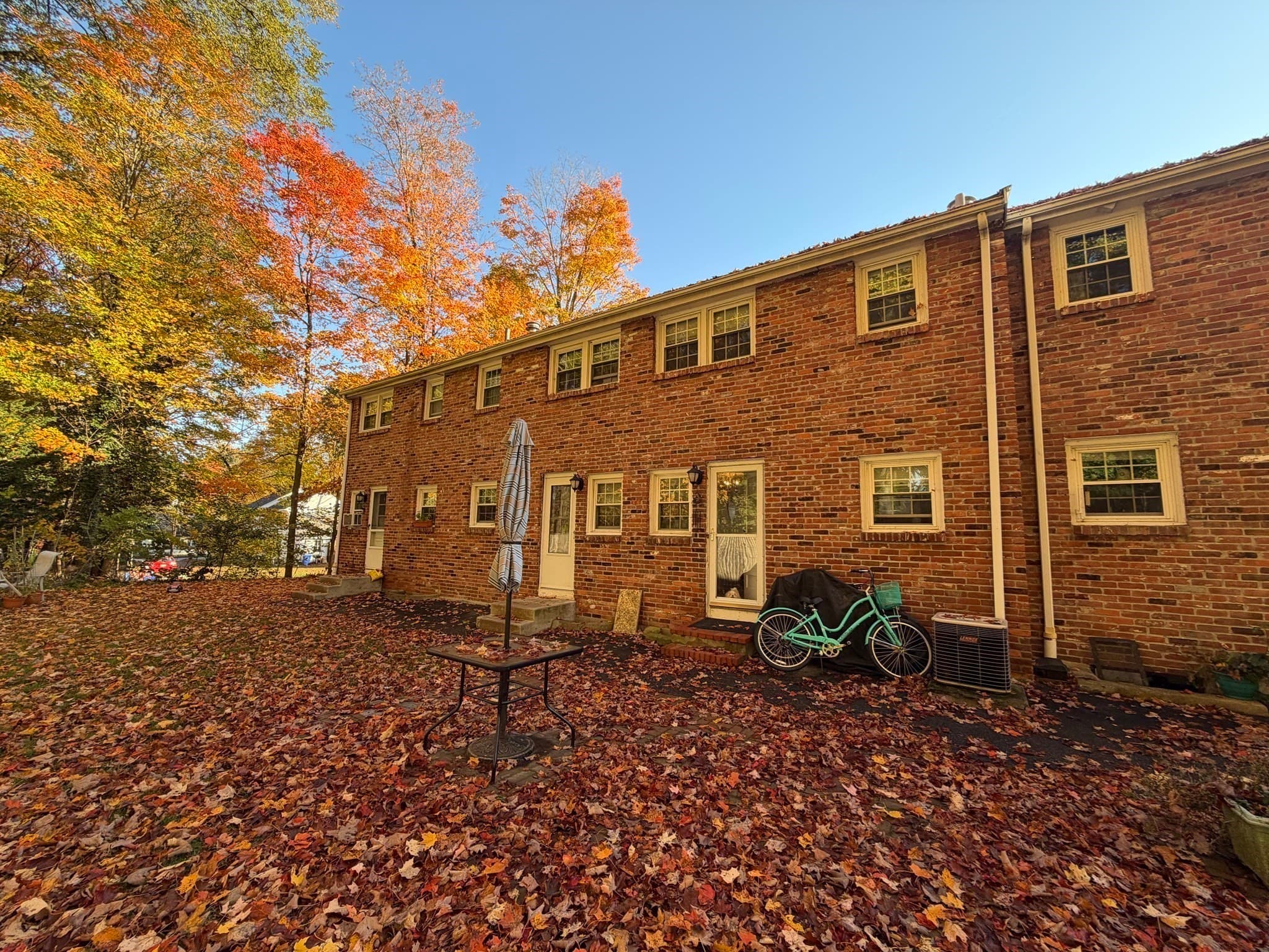 Condominium at 43 Regency Dr # 43, Holliston MA 01746, photo 21 of 25