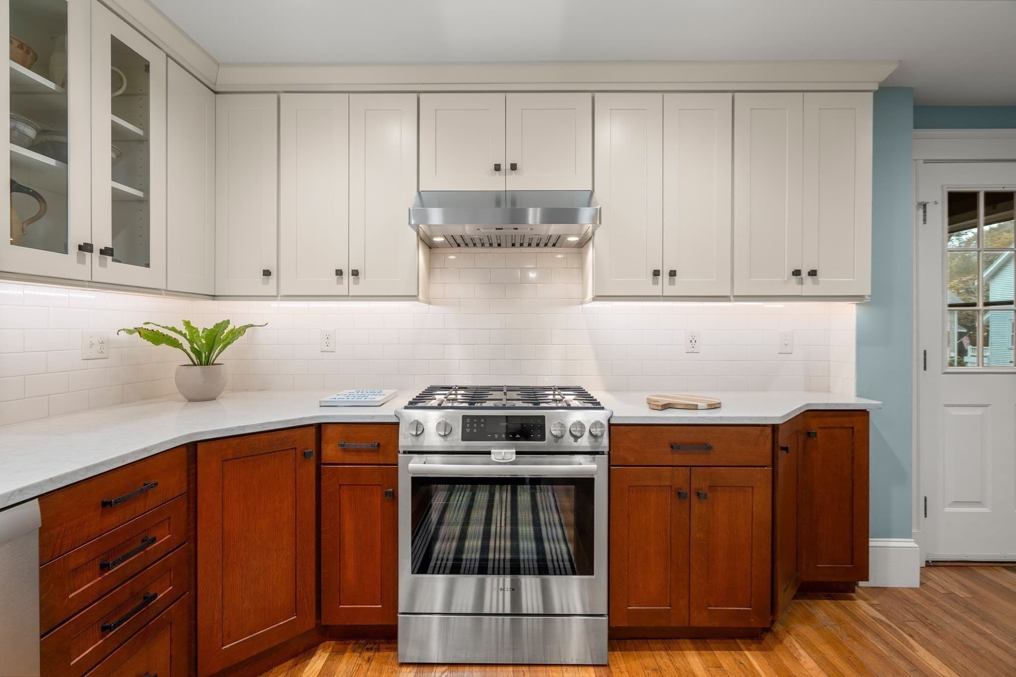Single Family Residence at 38 Lindenwood, Stoneham MA 02180, Stoneham, photo 8 of 30