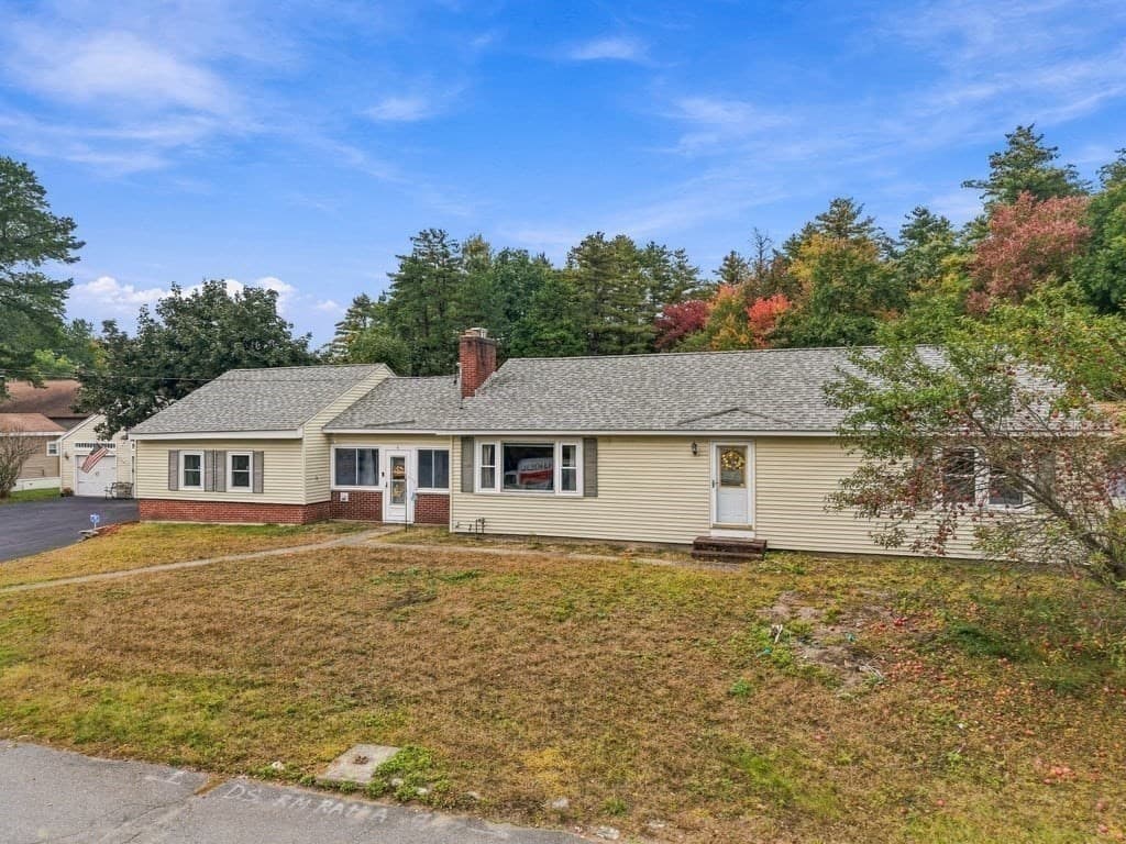 Business Opportunity at 6 Oakhurst Street, Ayer MA 01432, photo 14 of 38