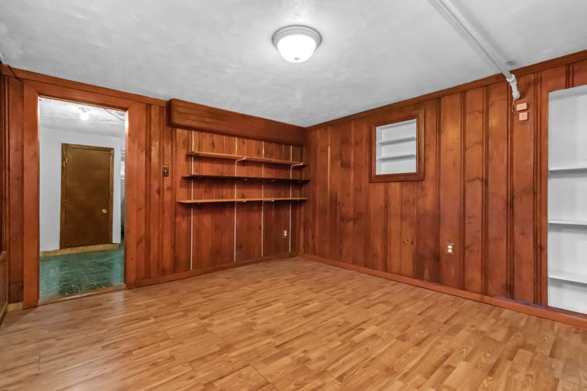 Single Family Residence at 5 Everett St, Boston MA 02122, Boston, photo 15 of 20