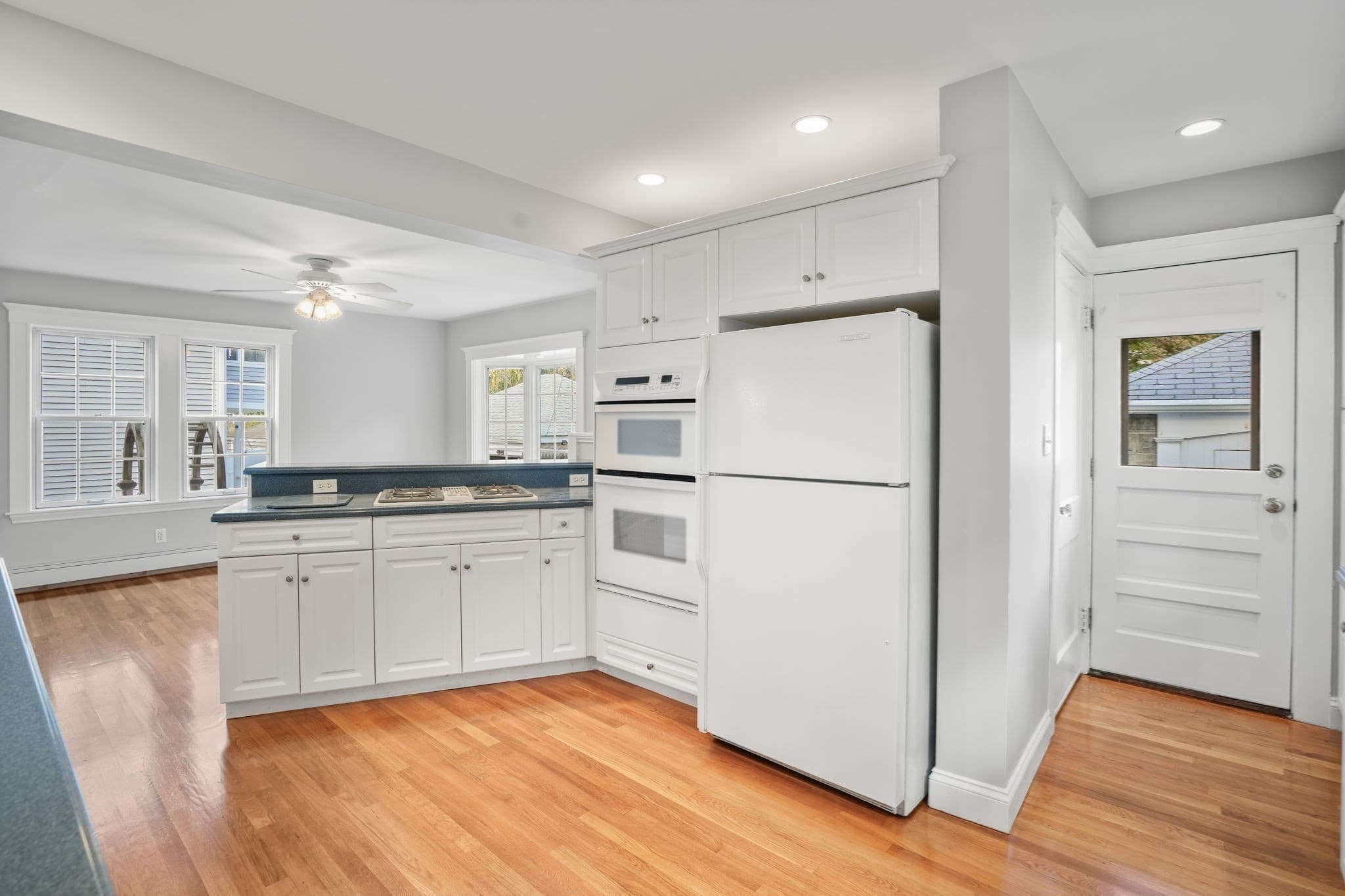 Single Family Residence at 31 Wiley Rd, Belmont MA 02478, Belmont, photo 7 of 42
