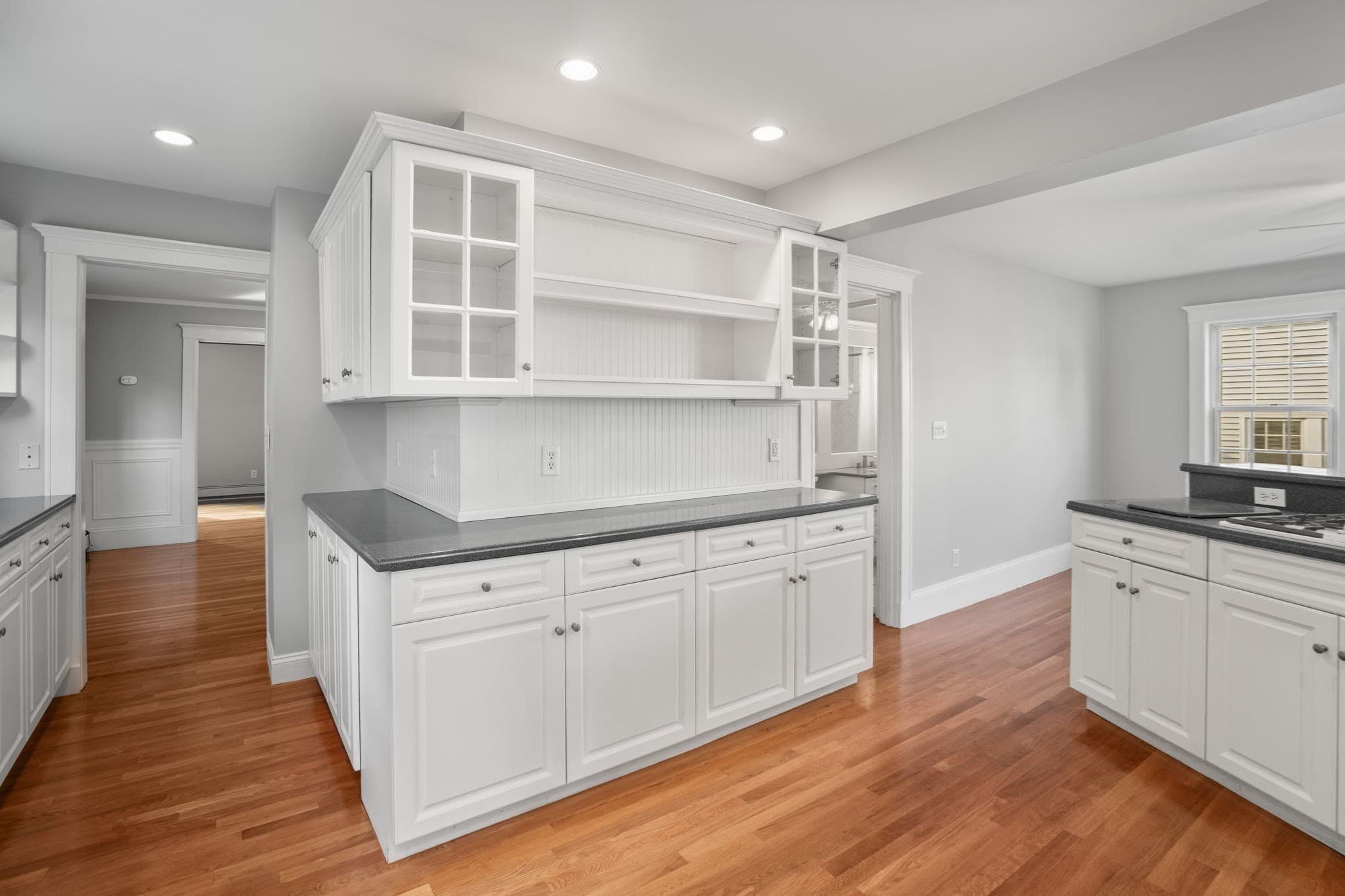 Single Family Residence at 31 Wiley Rd, Belmont MA 02478, Belmont, photo 5 of 42