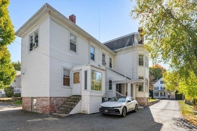 3 Family at 33 Yale Ave, Wakefield MA 01880, Wakefield, photo 30 of 38