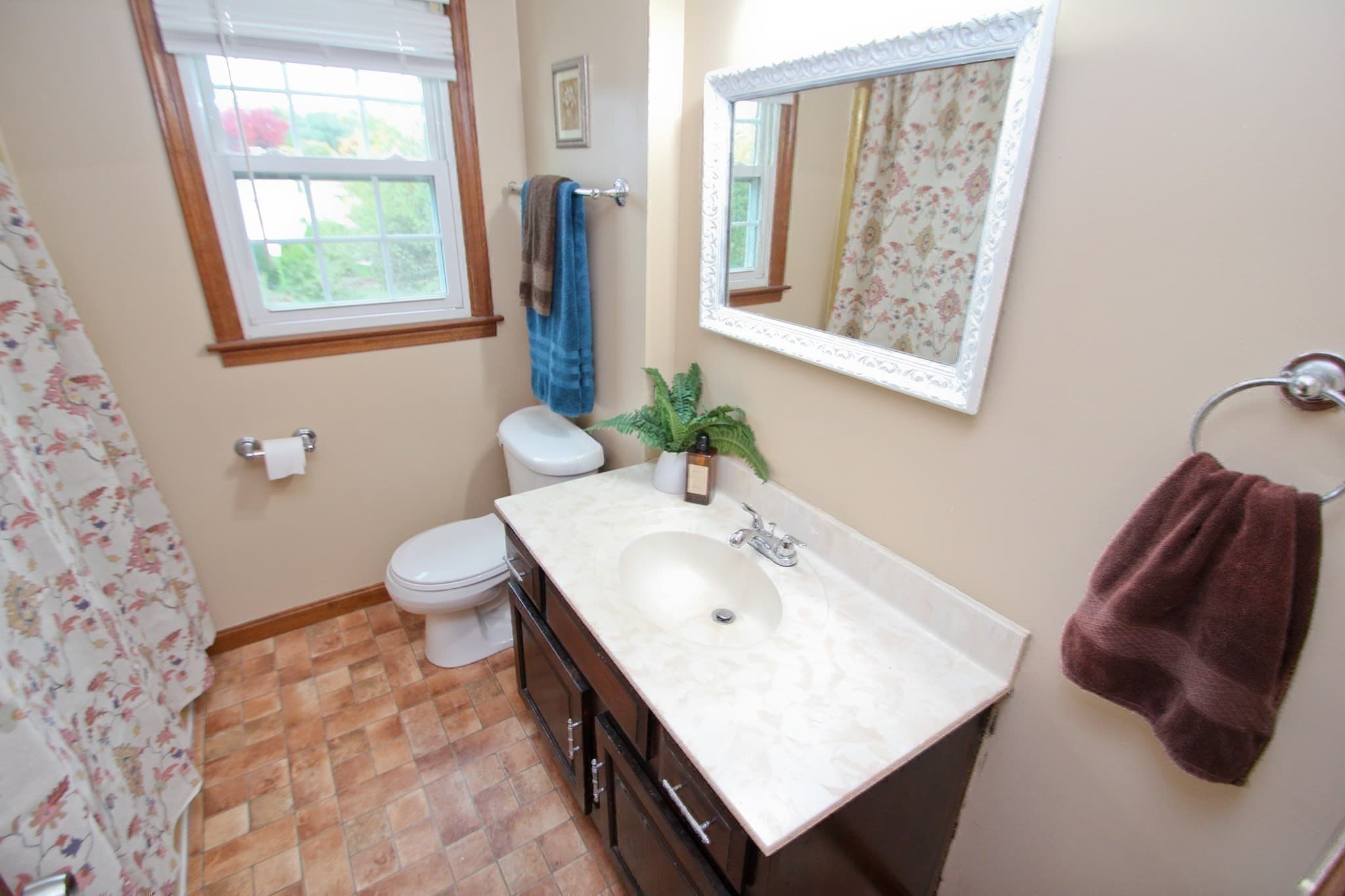 Single Family Residence at 9 Stony Hill Rd, Agawam MA 01030, photo 24 of 40