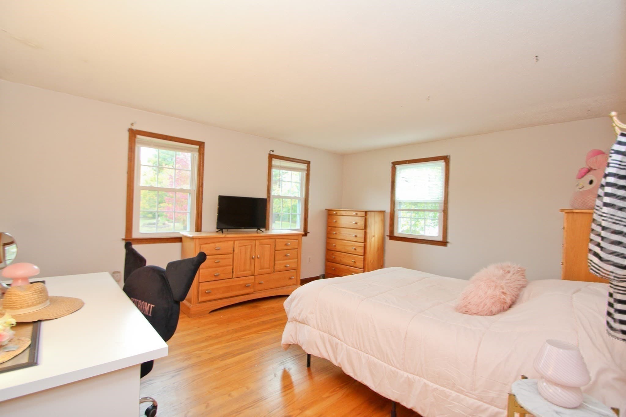 Single Family Residence at 9 Stony Hill Rd, Agawam MA 01030, photo 21 of 40