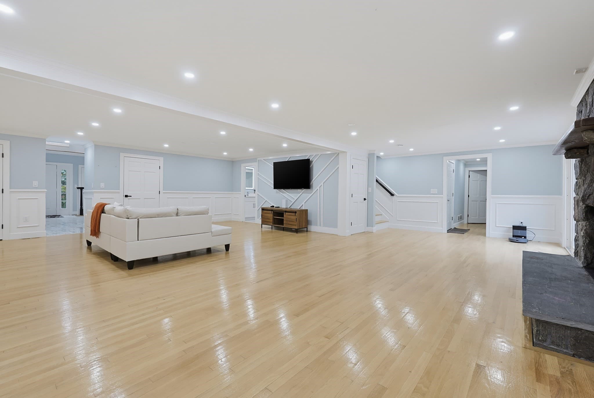 Single Family Residence at 23 Bens Way- Private Rd, Hopedale MA 01747, photo 10 of 42