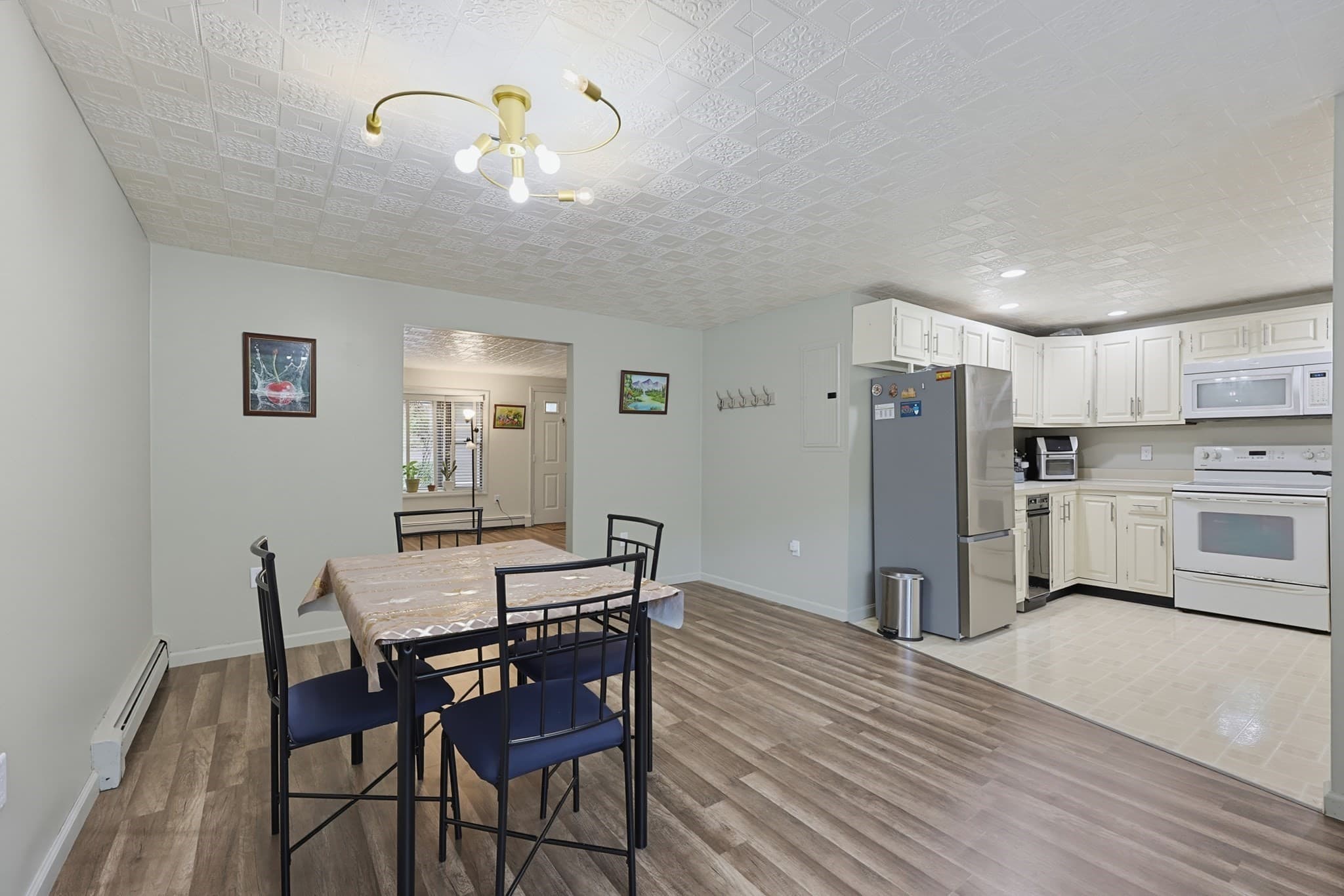 Condominium at 14 Anderson Way # 14, Malden MA 02148, Malden, photo 8 of 41