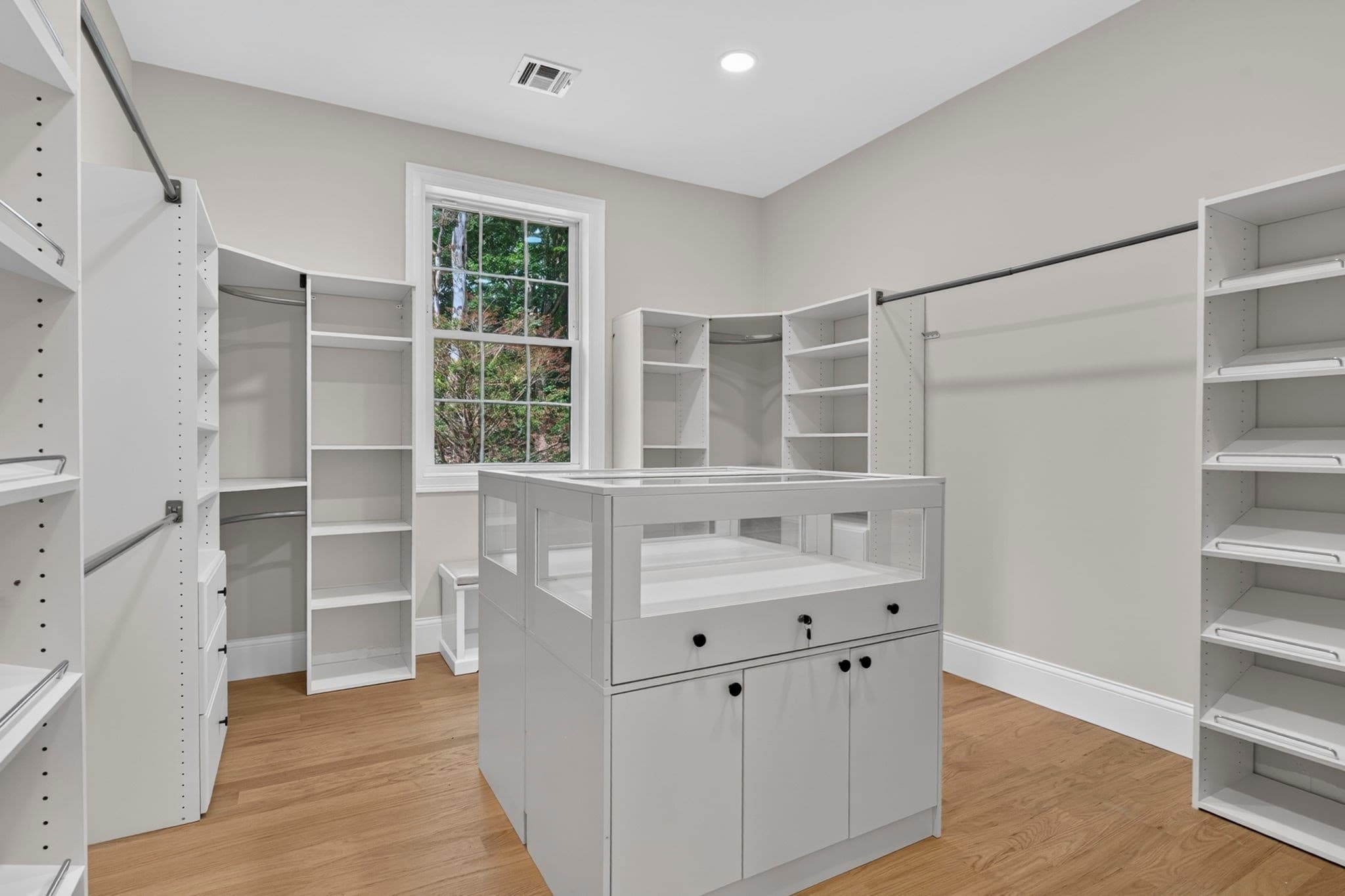 Single Family Residence at 116 Lincoln Rd, Wayland MA 01778, Wayland, photo 14 of 30