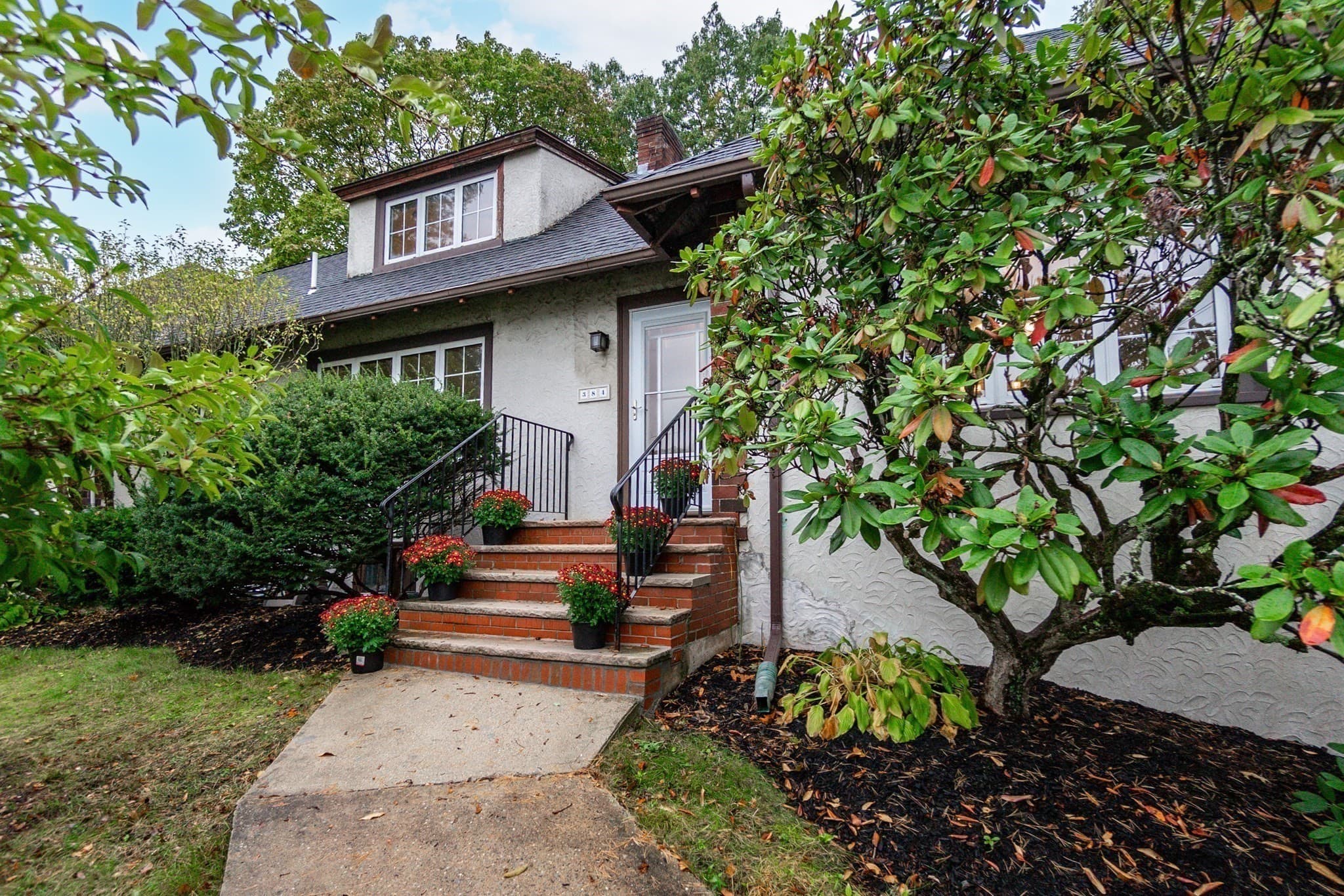 Single Family Residence at 384 Winthrop Street, Medford MA 02155, Medford, photo 4 of 28