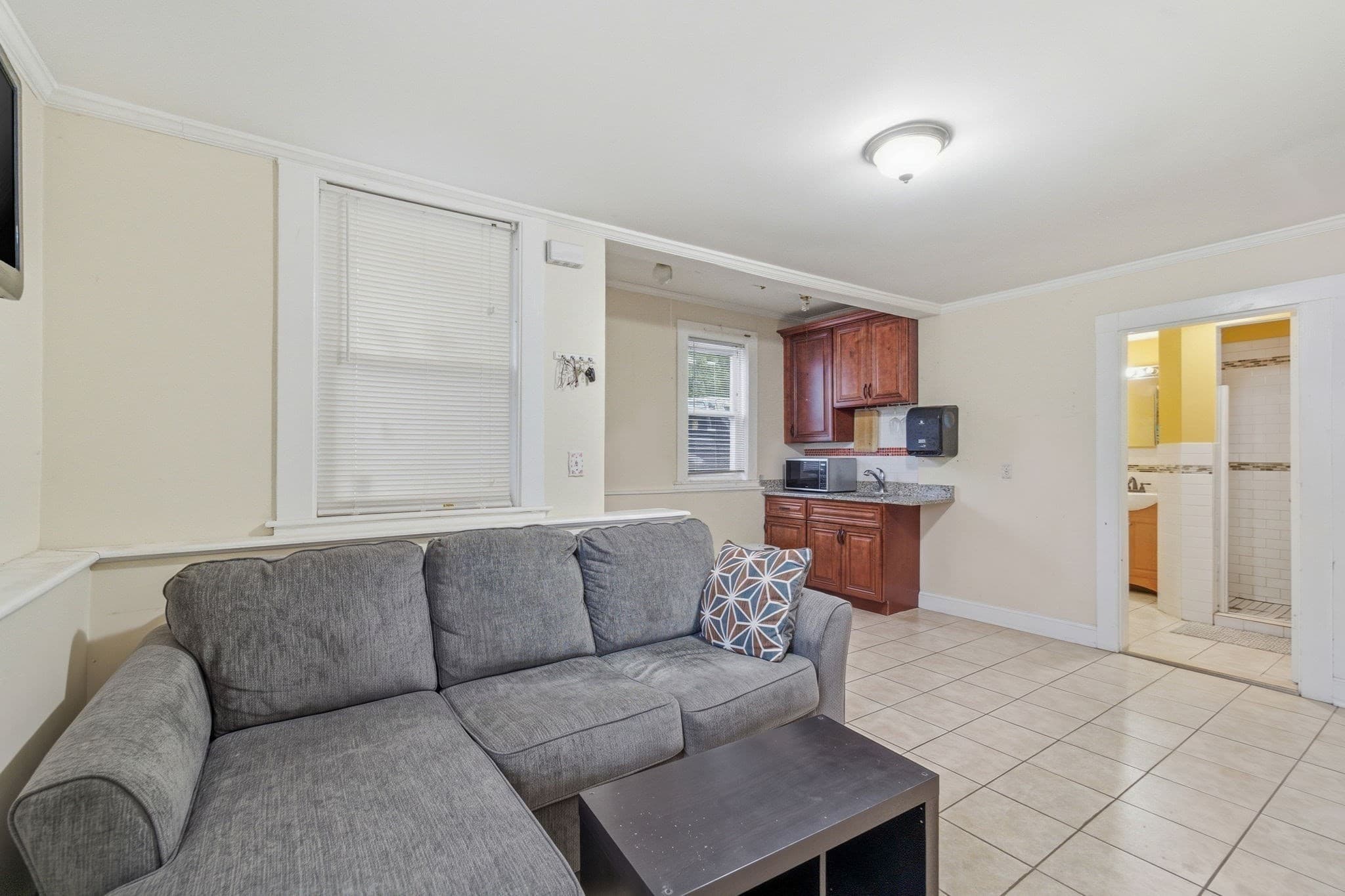 Single Family Residence at 405 Western Ave, Lynn MA 01904, Lynn, photo 17 of 31