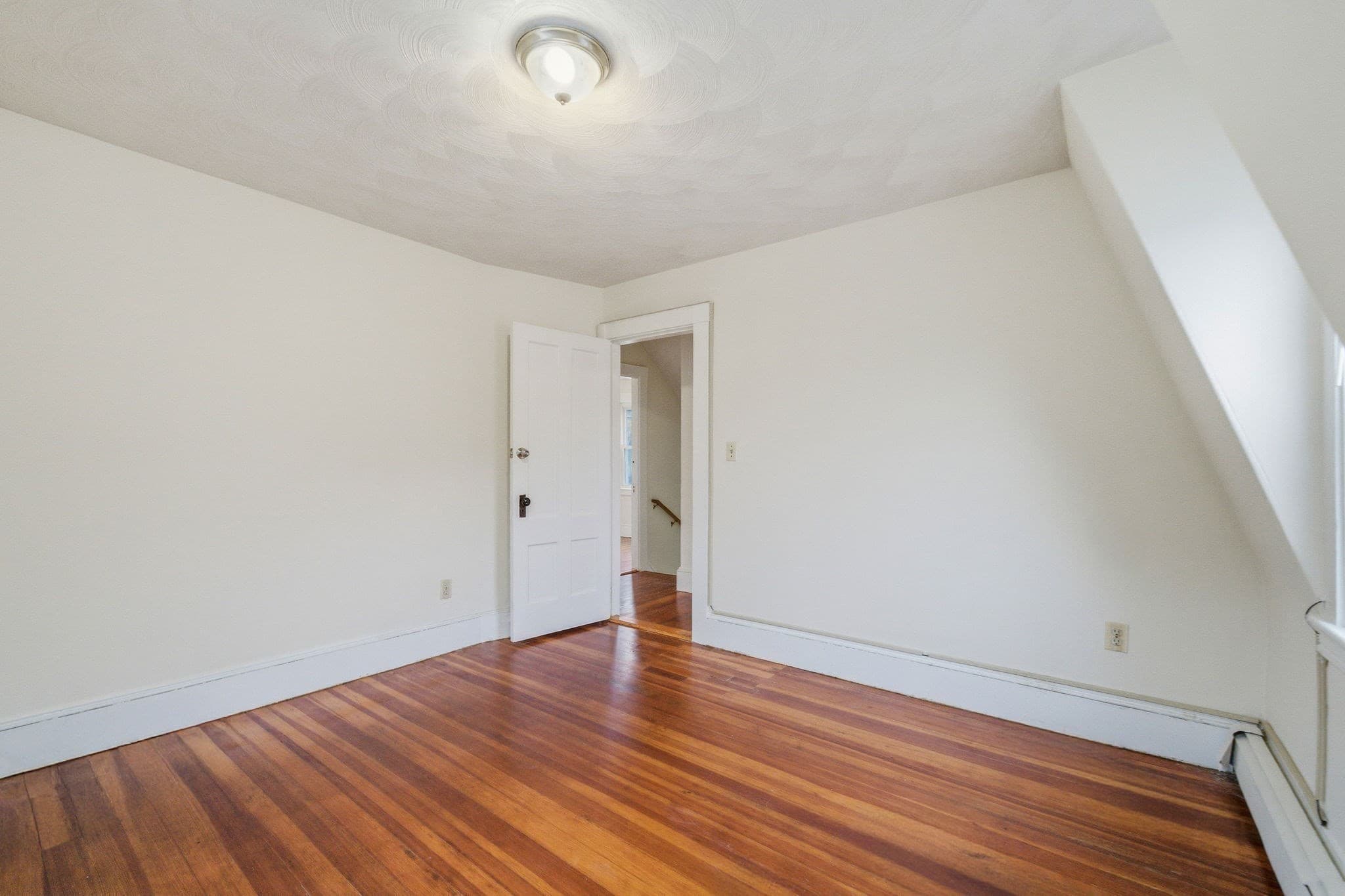 Single Family Residence at 405 Western Ave, Lynn MA 01904, Lynn, photo 12 of 31