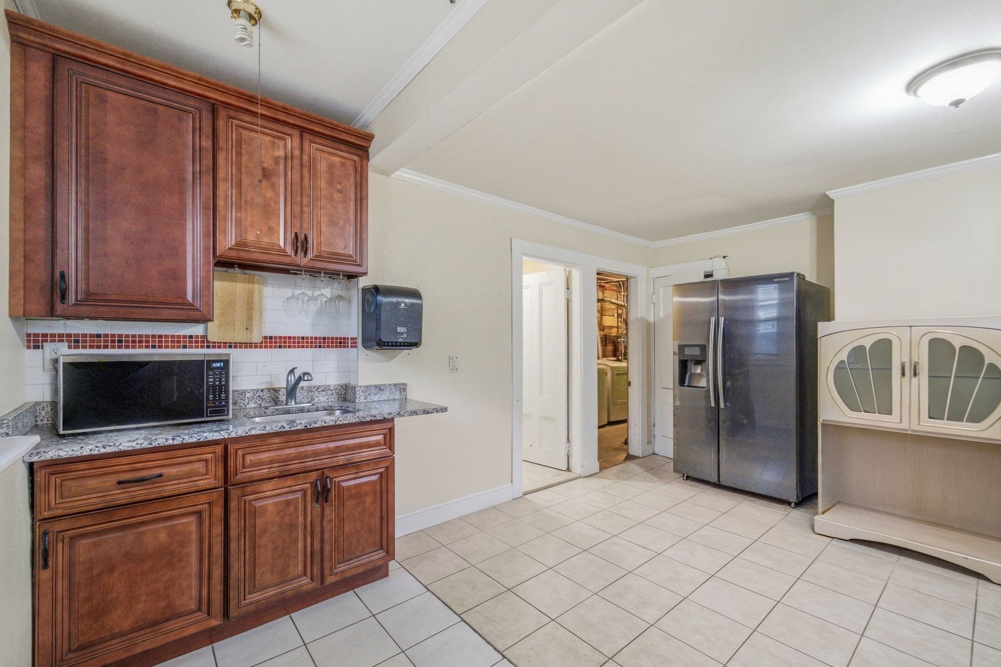 Single Family Residence at 405 Western Ave, Lynn MA 01904, Lynn, photo 18 of 31