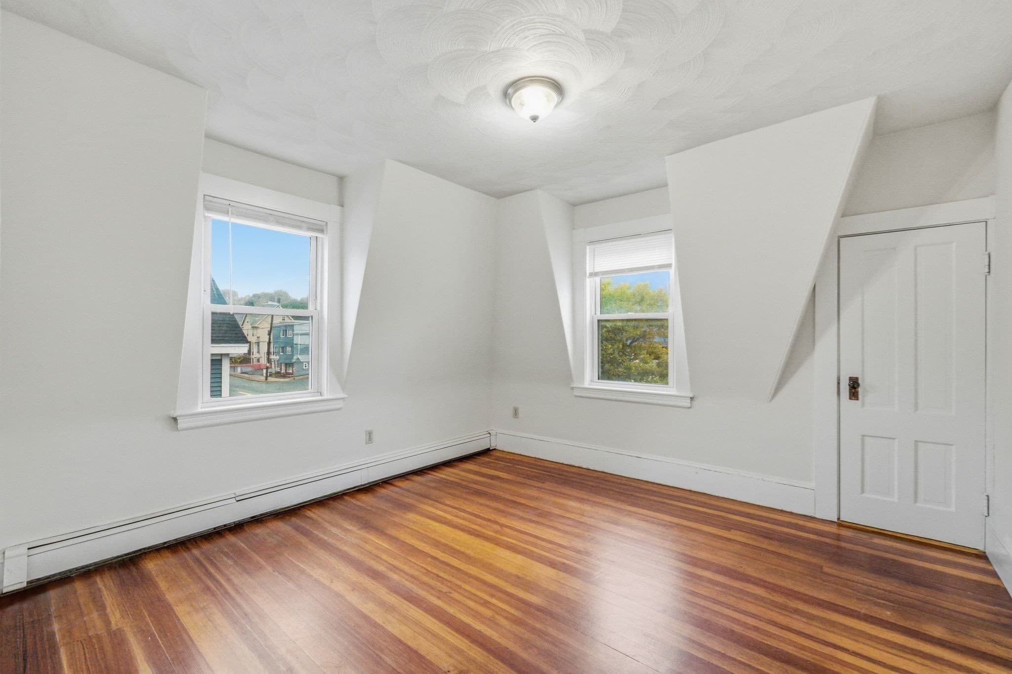 Single Family Residence at 405 Western Ave, Lynn MA 01904, Lynn, photo 11 of 31