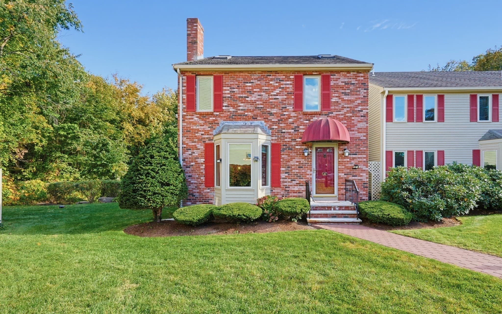 Condominium at 35 Union Sq # 35, Randolph MA 02368, Randolph, photo 2 of 40