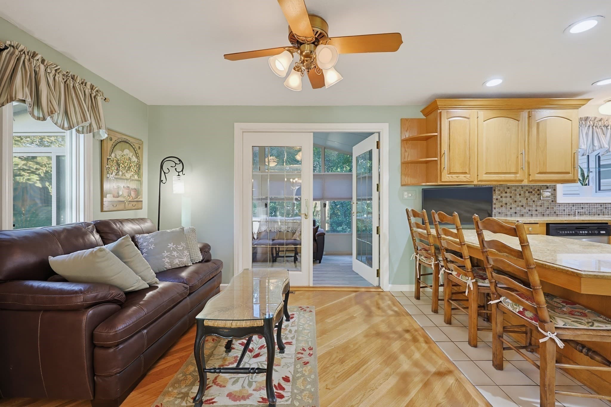 Condominium at 35 Union Sq # 35, Randolph MA 02368, Randolph, photo 12 of 40