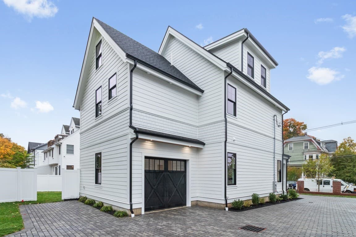 Condominium at 10 Central Ave # 10, Newton MA 02460, Newton, photo 34 of 39