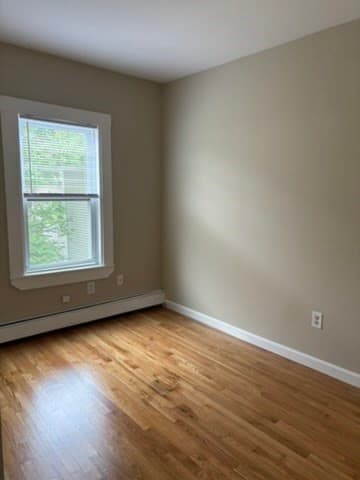 3 Family at 10 Rockdale Ave, Lowell MA 01854, Lowell, photo 17 of 36