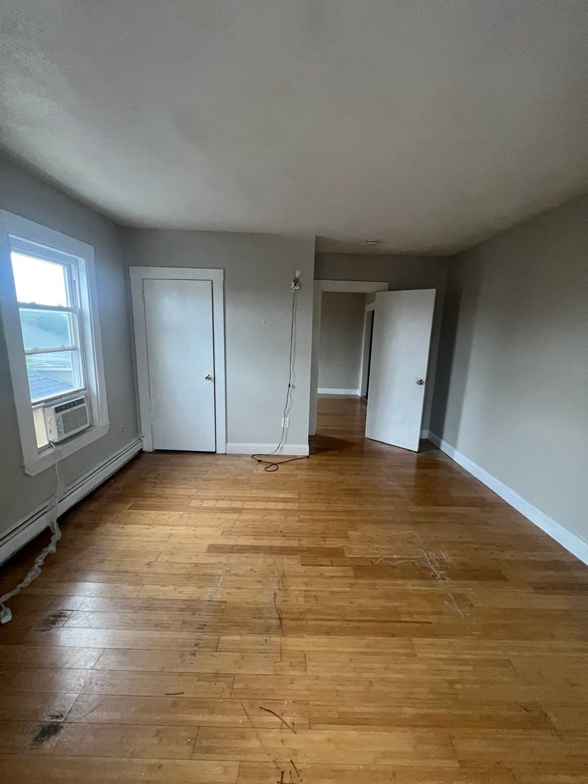 3 Family at 10 Rockdale Ave, Lowell MA 01854, Lowell, photo 29 of 36