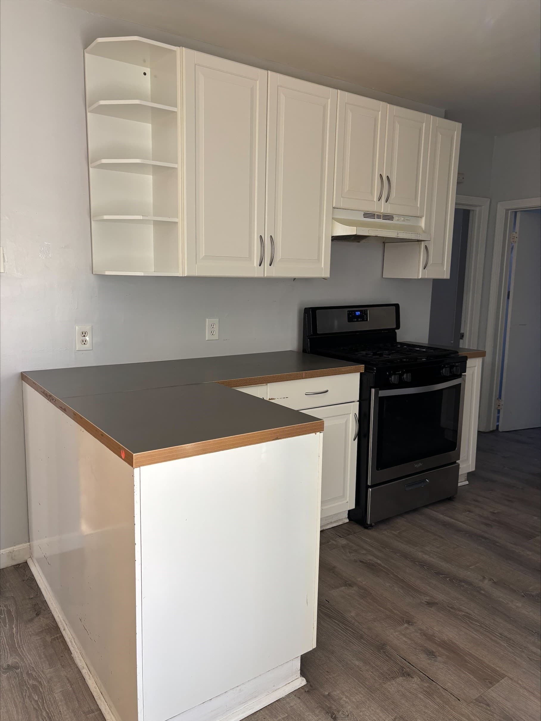 3 Family at 10 Rockdale Ave, Lowell MA 01854, Lowell, photo 4 of 36