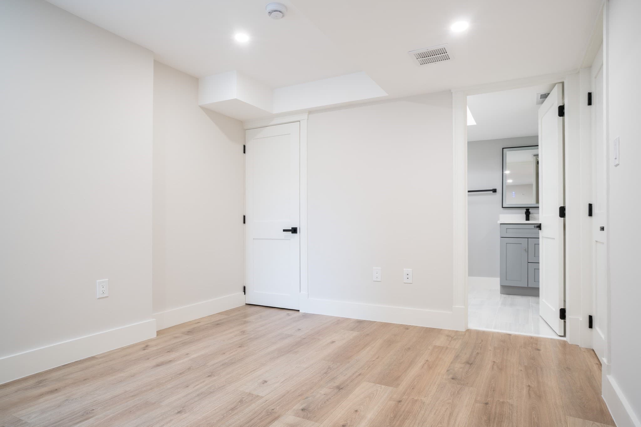 Condominium at 43 Boston St # A, Somerville MA 02143, Somerville, photo 22 of 24